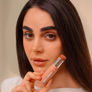 Why Your Makeup Doesn't Last All Day (And What You Can Do About It)
